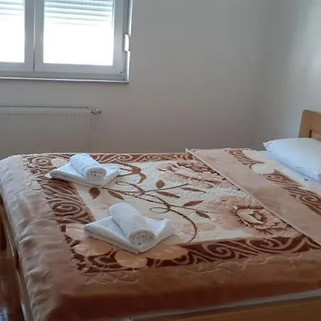 شقة Apartman Galija-centar Grada *